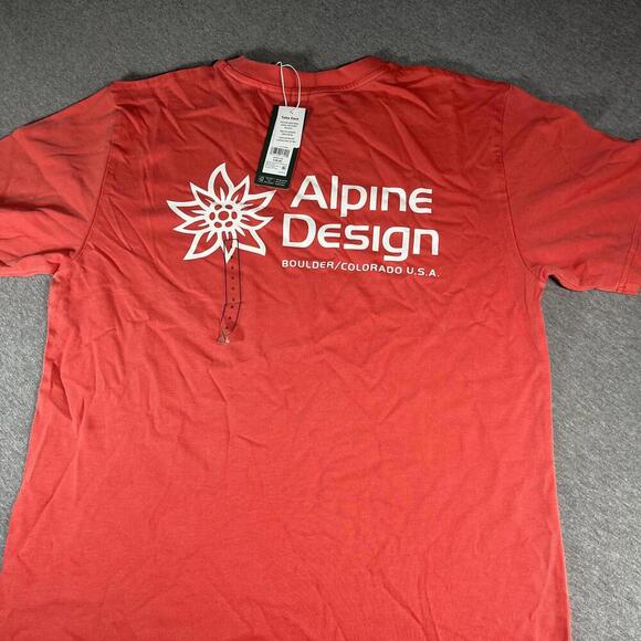 New With Tags Alpine Design USA Boulder Colorado Men's Small Red Short T-Shirt - Picture 4 of 6